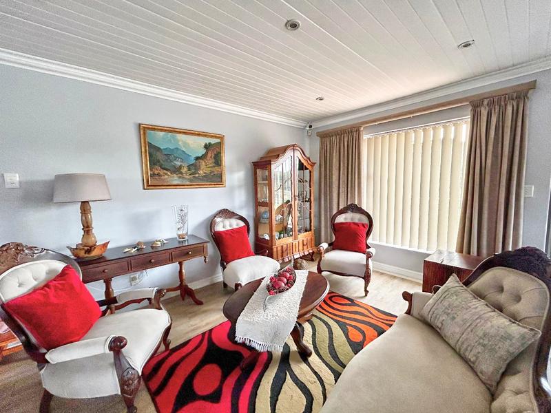 4 Bedroom Property for Sale in Stilbaai Wes Western Cape